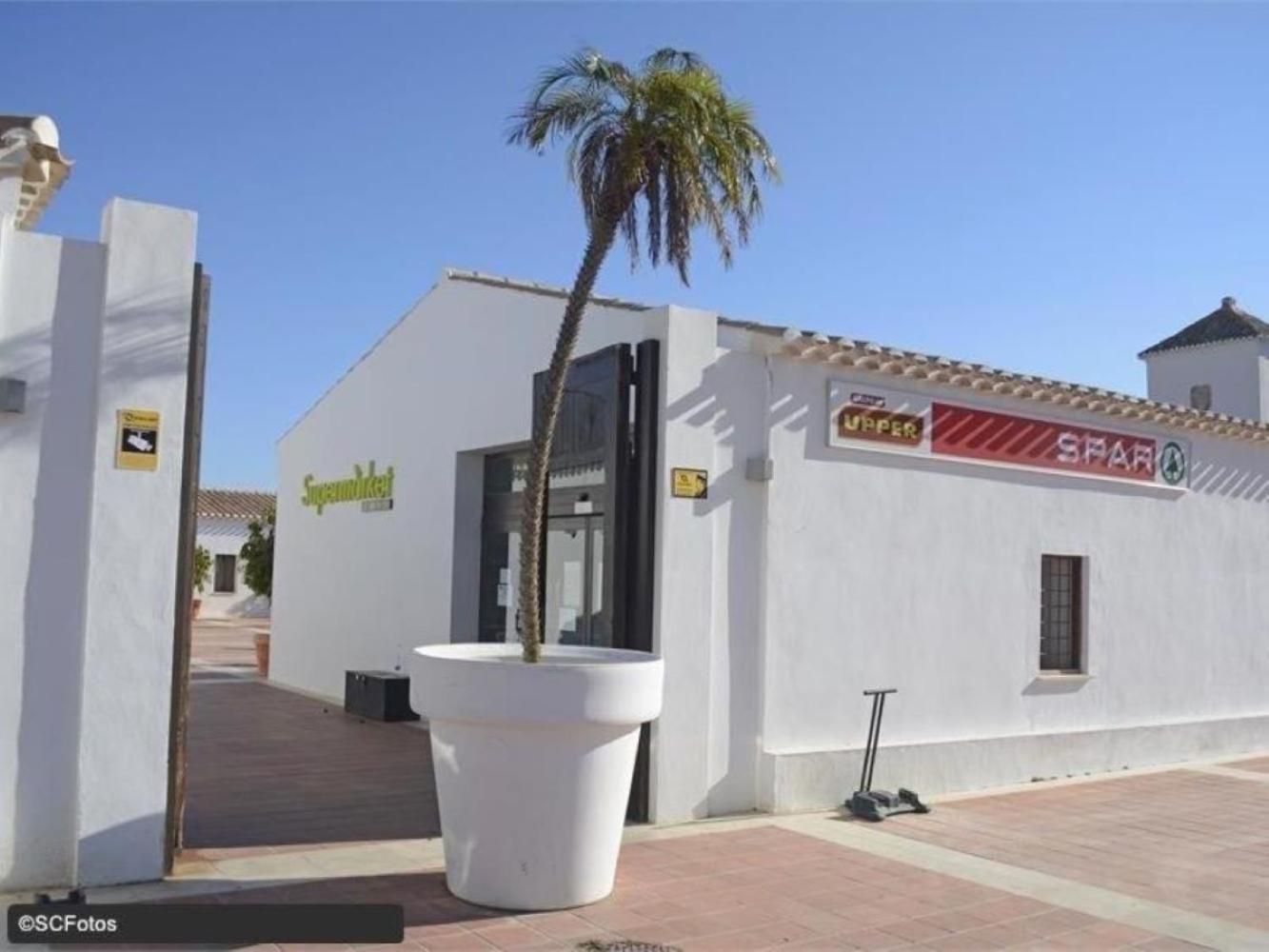 Casa Atlantico Resort Apartment - 1 Double Bed, 2 Single Beds, 1 Sofa Bed, Spacious, Ideal For Families Sucina Exterior photo